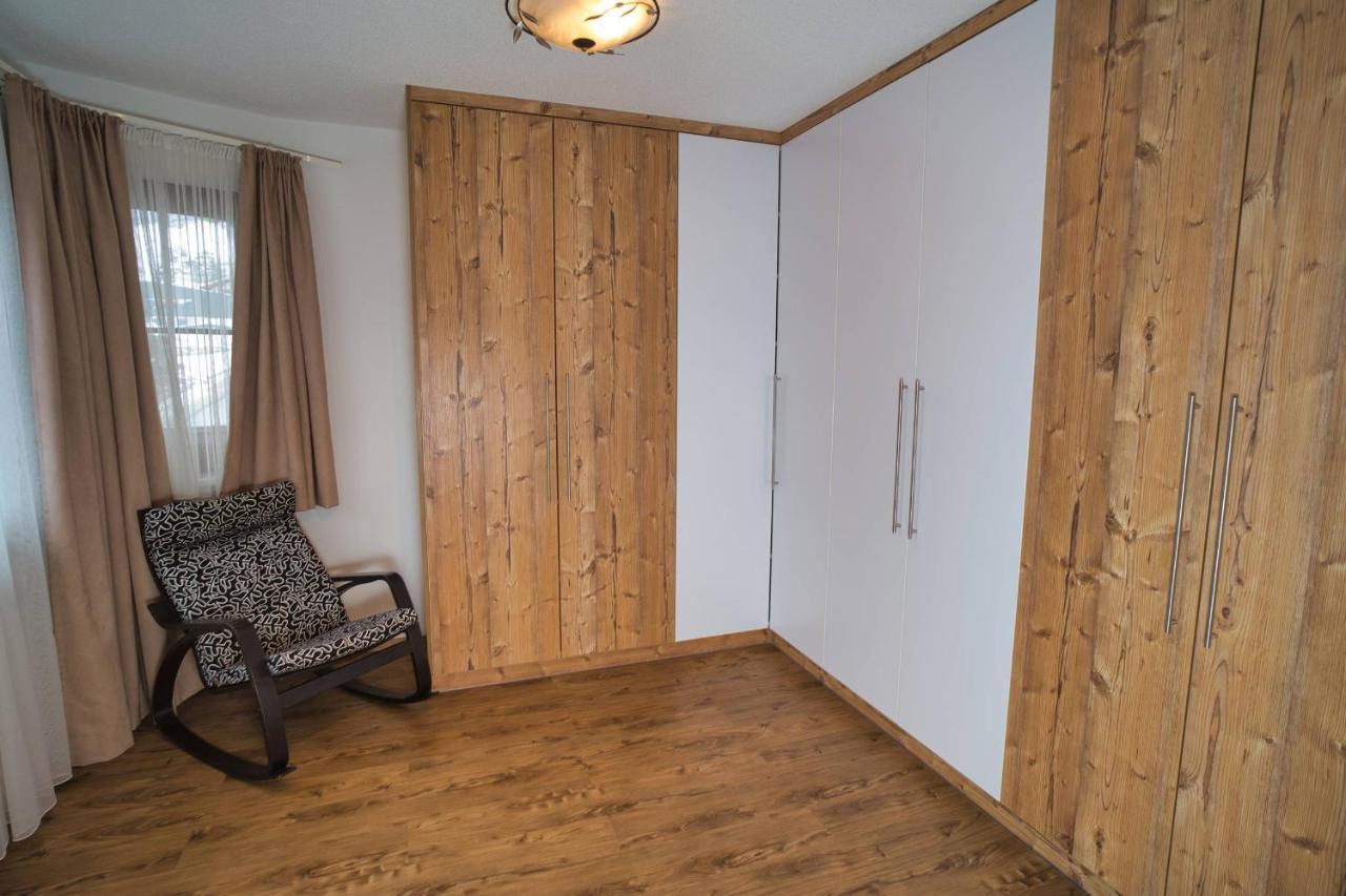 Stoeckl Apartment